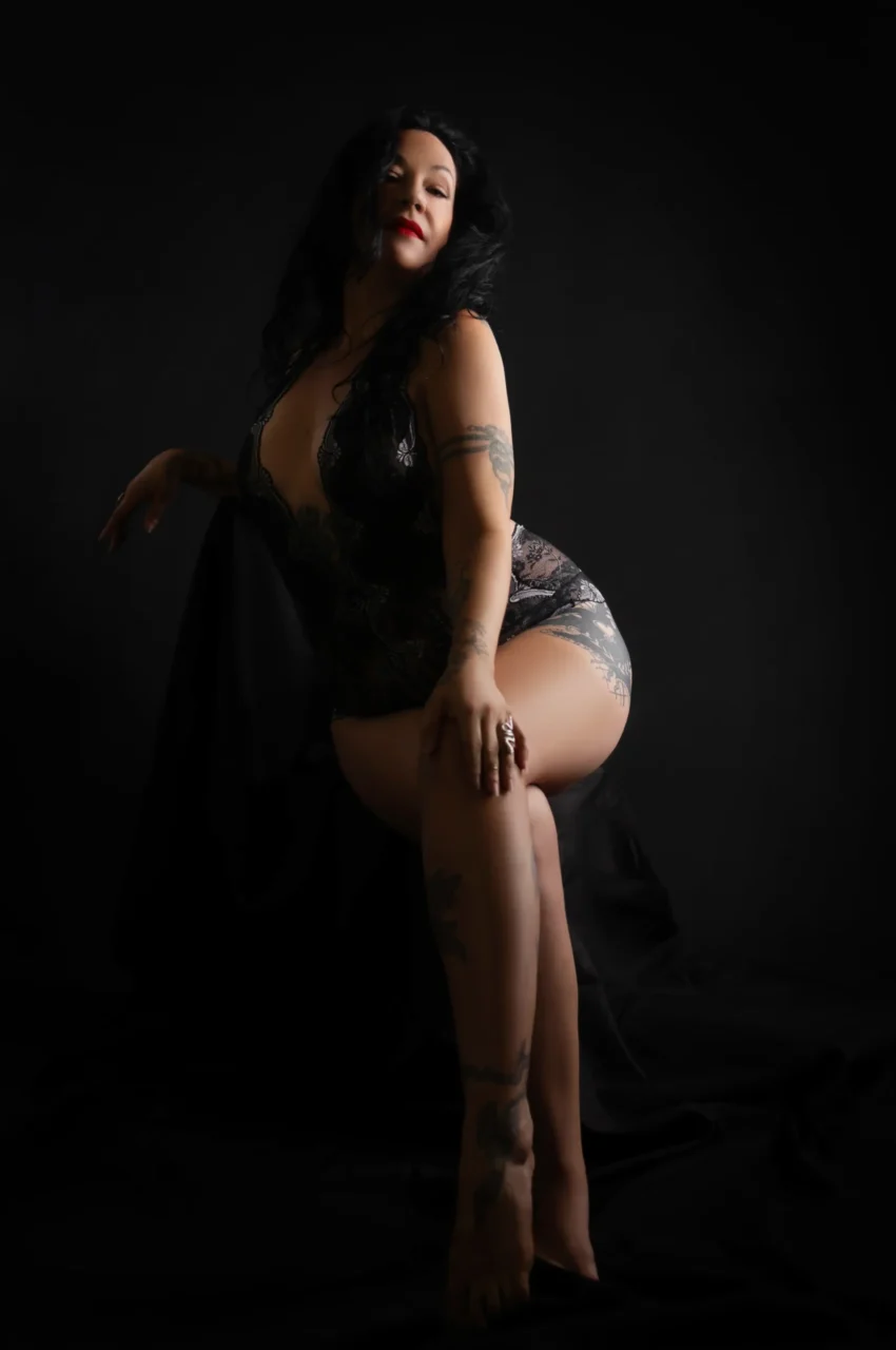 shoshana boudoir
